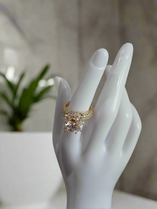 Anillo Reina Dorada