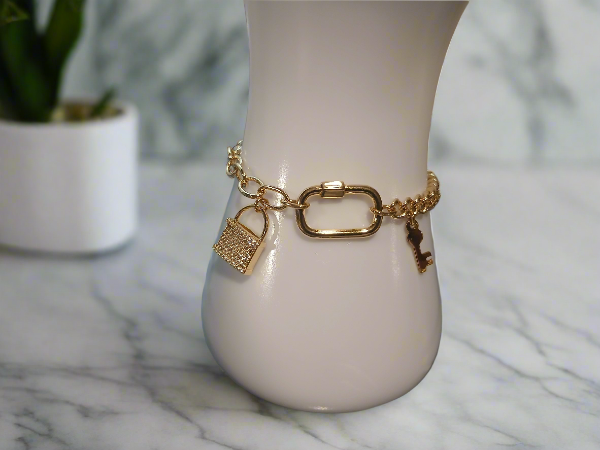 Pulsera Candado & Llave – Conexión y Protección en Oro Laminado 14k