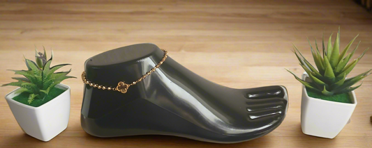 Tobillera Trébol de Luz – Edición Dorada