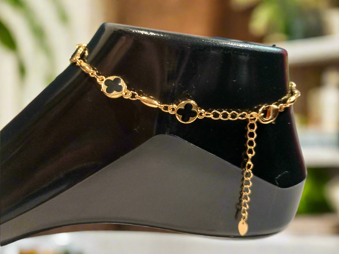 Tobillera Trébol Nocturno – Oro Laminado 14k