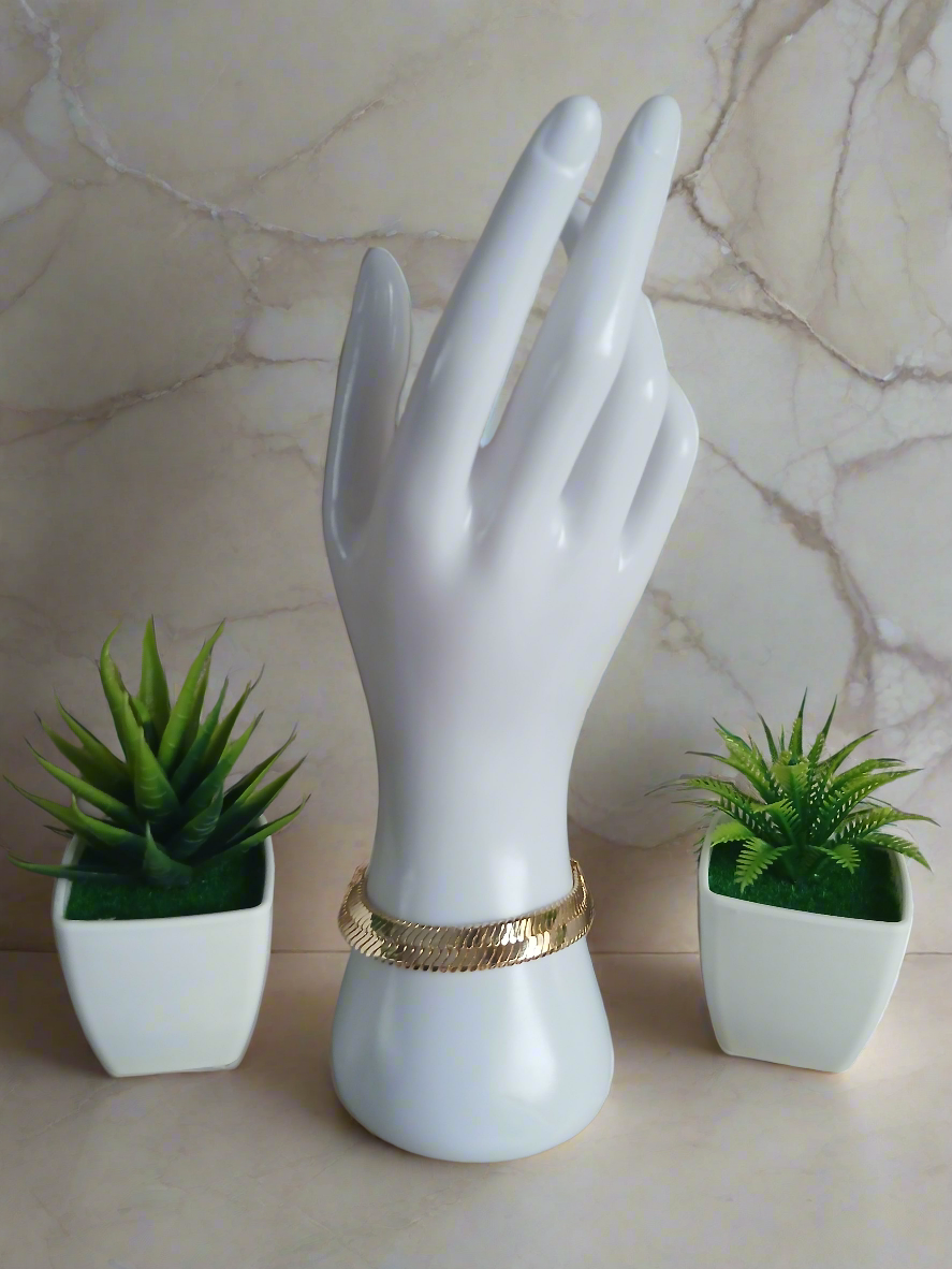 Omega Luxe – Brazalete Dorado 14K (7” / 8” / 9”)